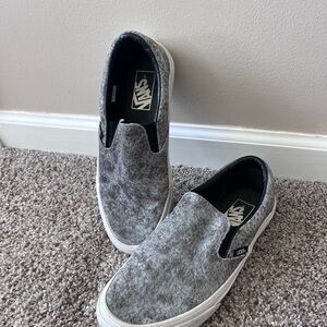 Vans animal print slip on W 7.5